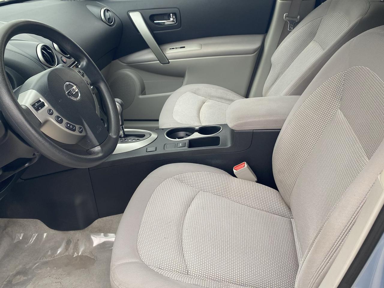 Nissan Rogue S AWD 2013