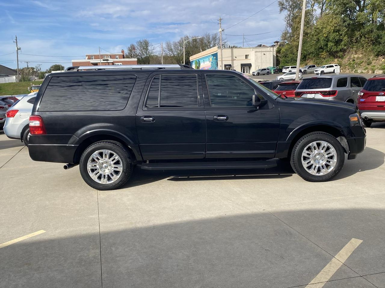 Ford Expedition EL Limited 4WD 2012