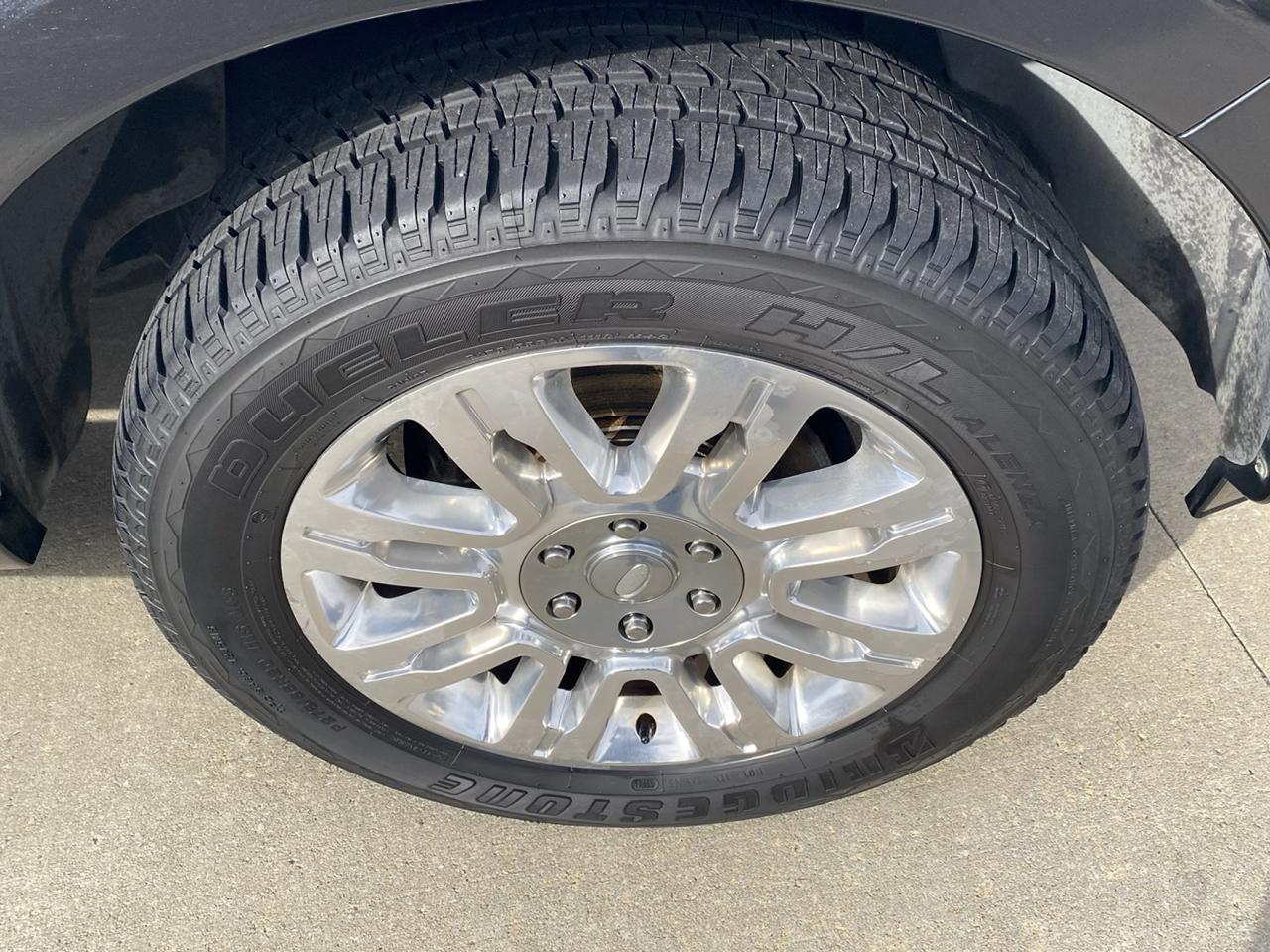Ford Expedition EL Limited 4WD 2012