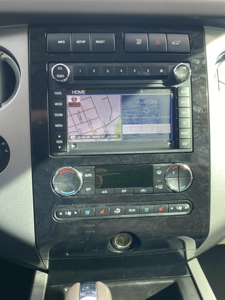 Ford Expedition EL Limited 4WD 2012