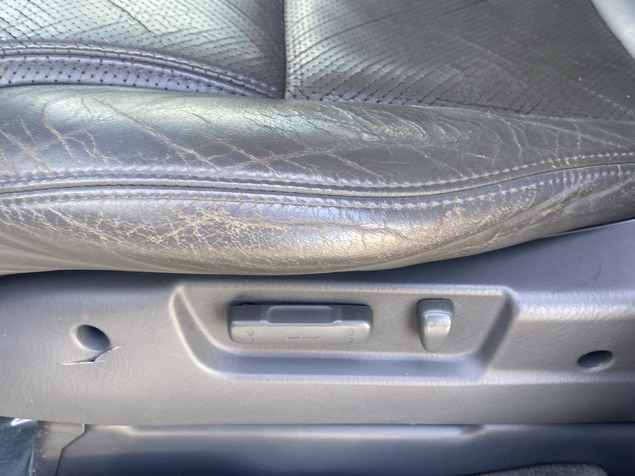 Honda Pilot EX w/ Leather 2004