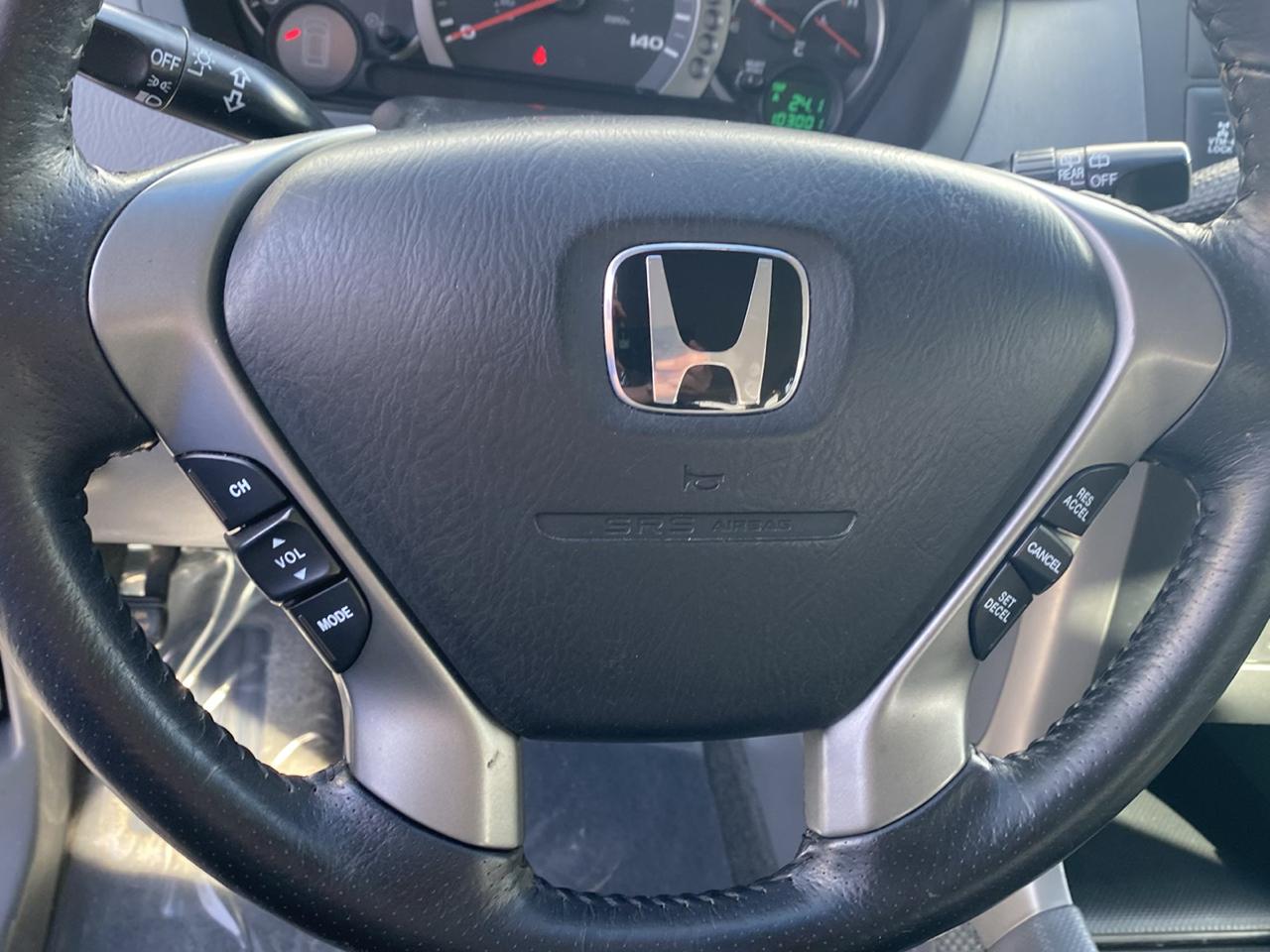 Honda Pilot EX w/ Leather 2004