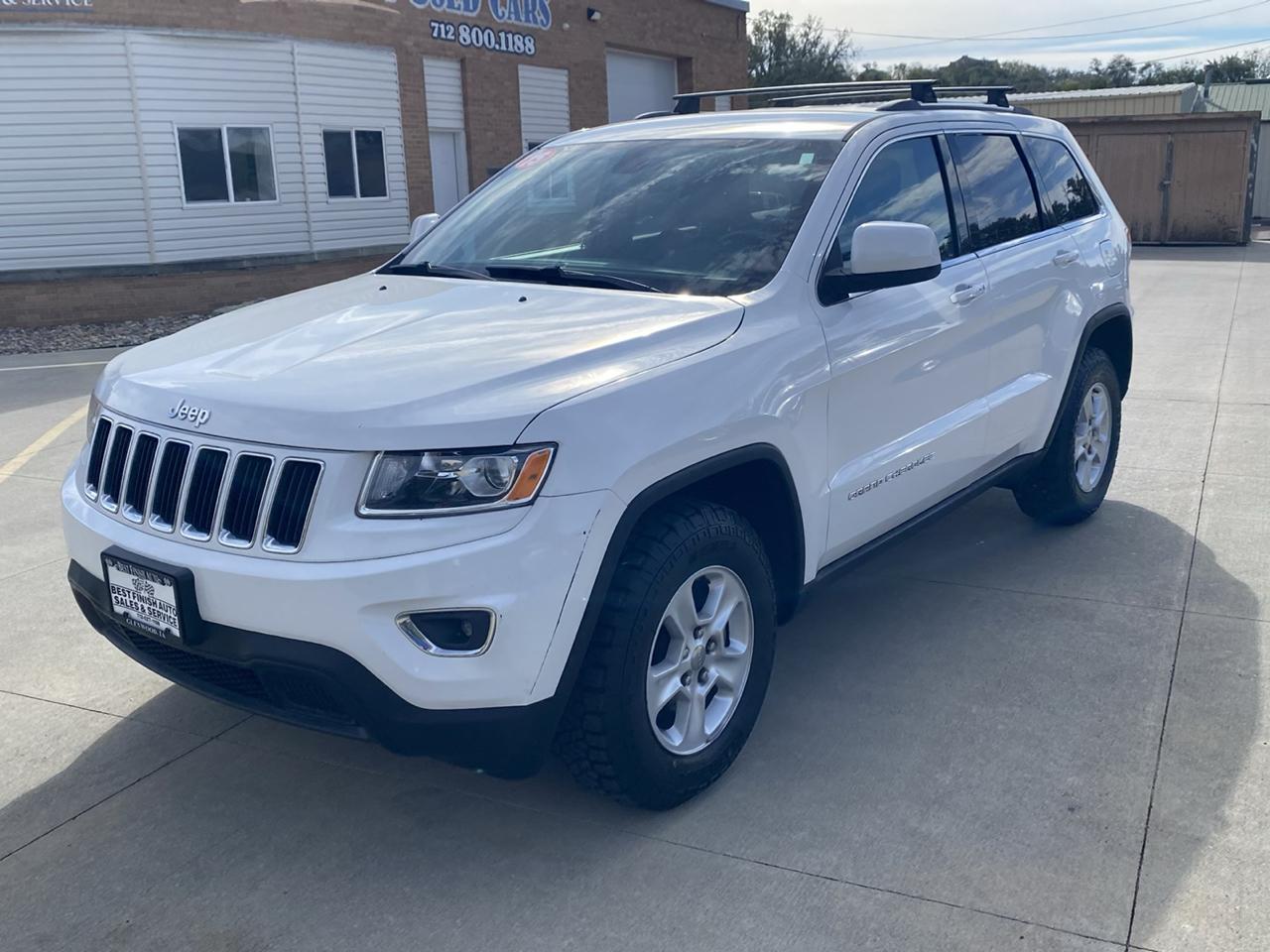 Jeep Grand Cherokee Laredo 4WD 2015