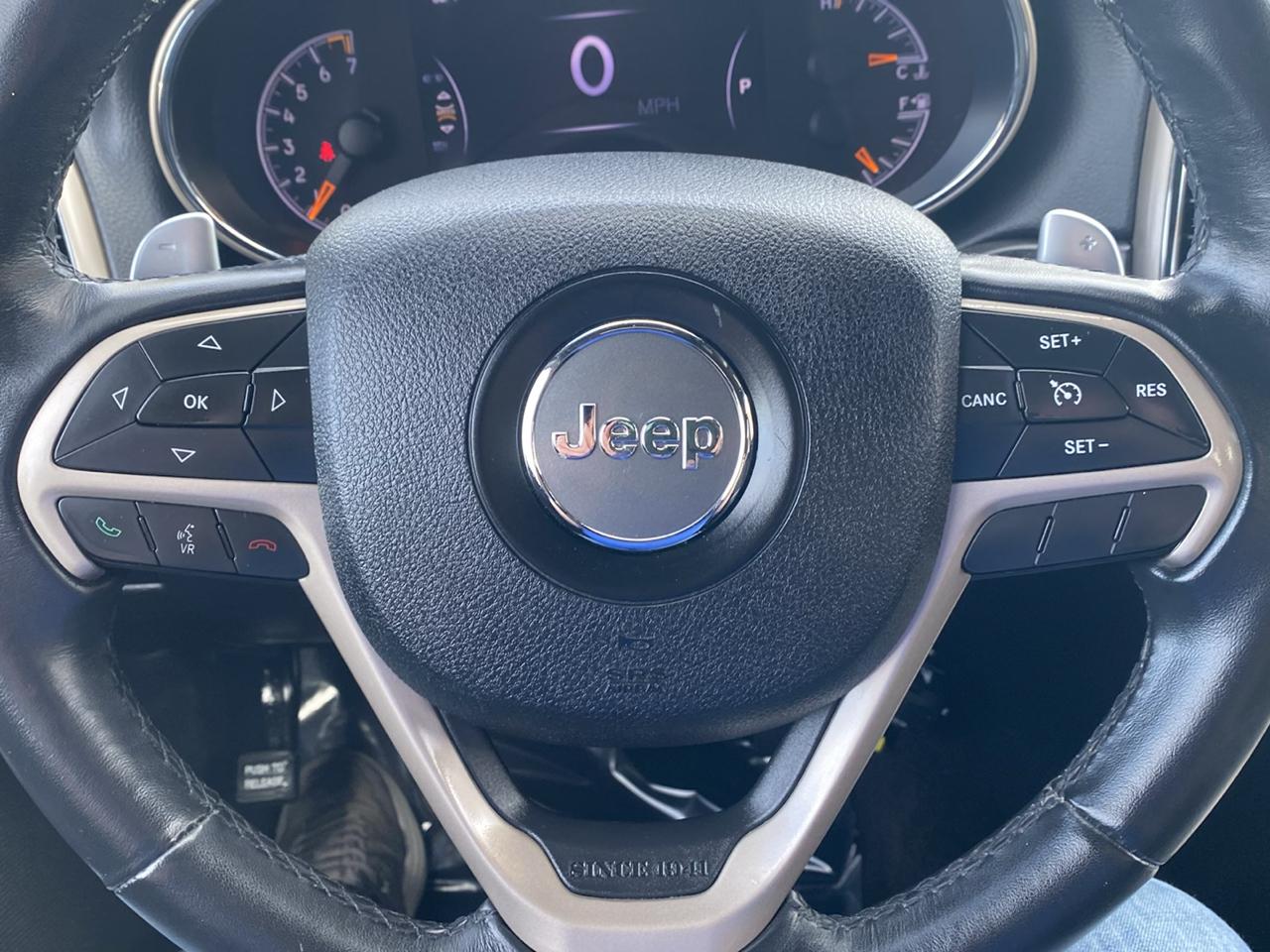 Jeep Grand Cherokee Laredo 4WD 2015