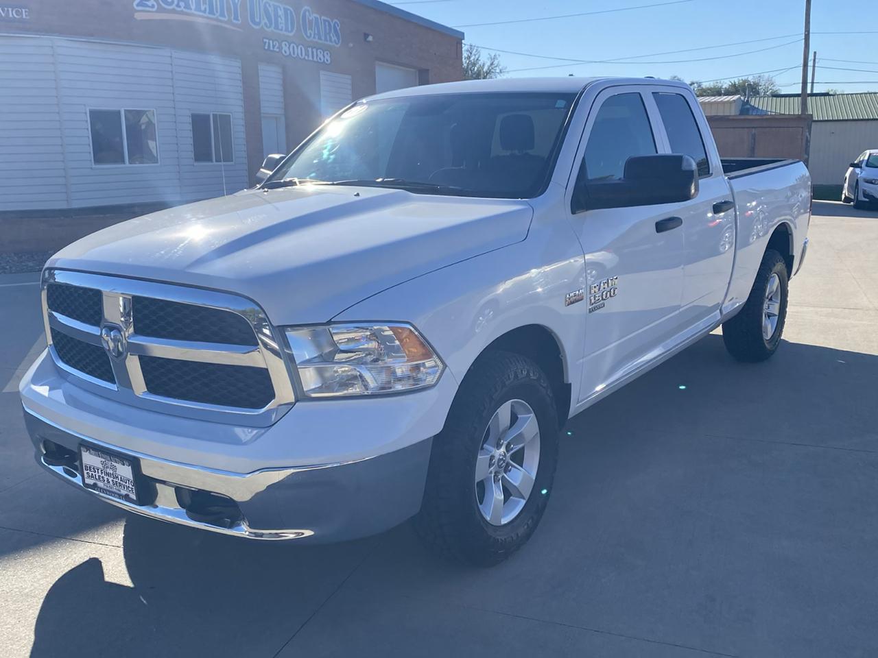 RAM 1500 Classic Tradesman Quad Cab 4WD 2021