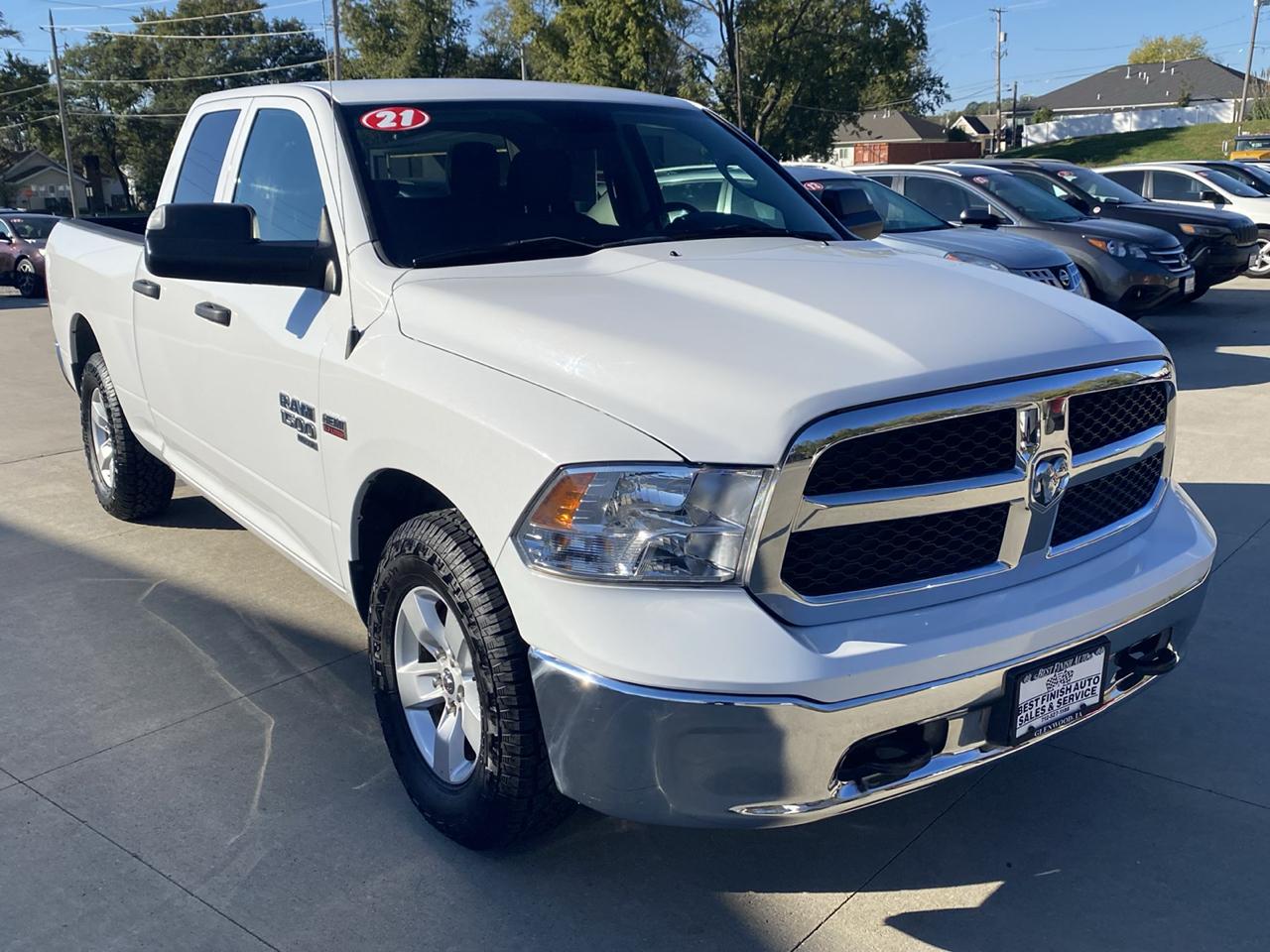 RAM 1500 Classic Tradesman Quad Cab 4WD 2021