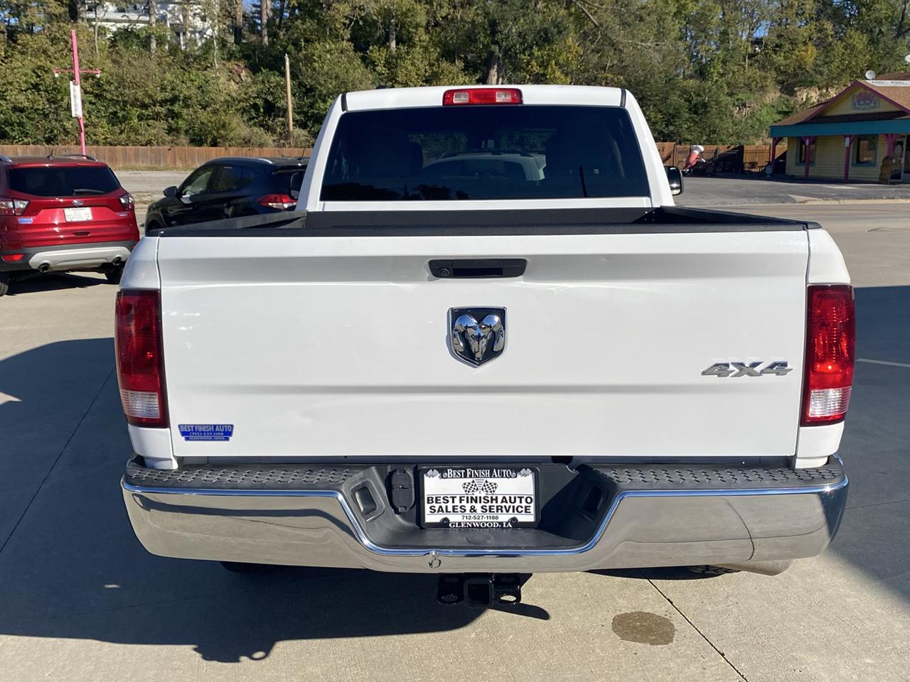 RAM 1500 Classic Tradesman Quad Cab 4WD 2021