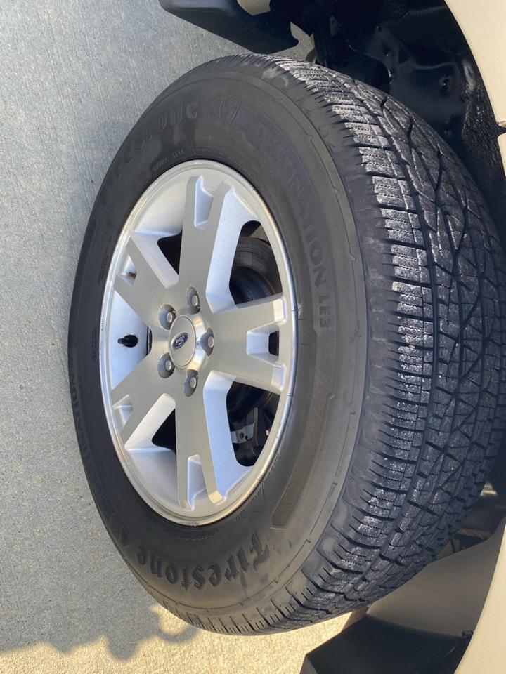 Ford Explorer XLT 4.0L 4WD 2007