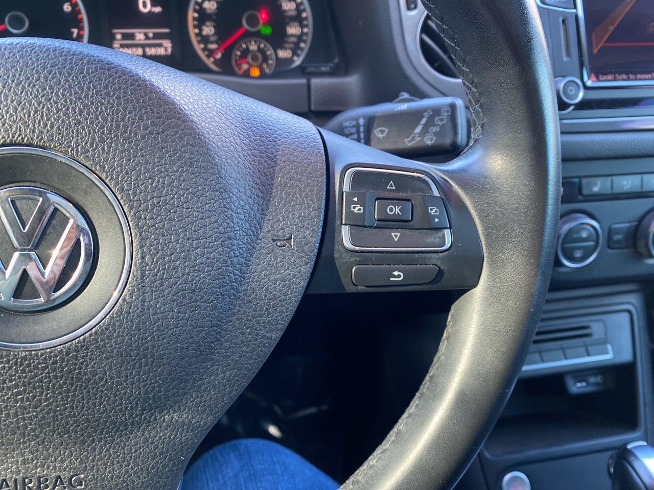 Volkswagen Tiguan 2.0T SEL FWD 2016