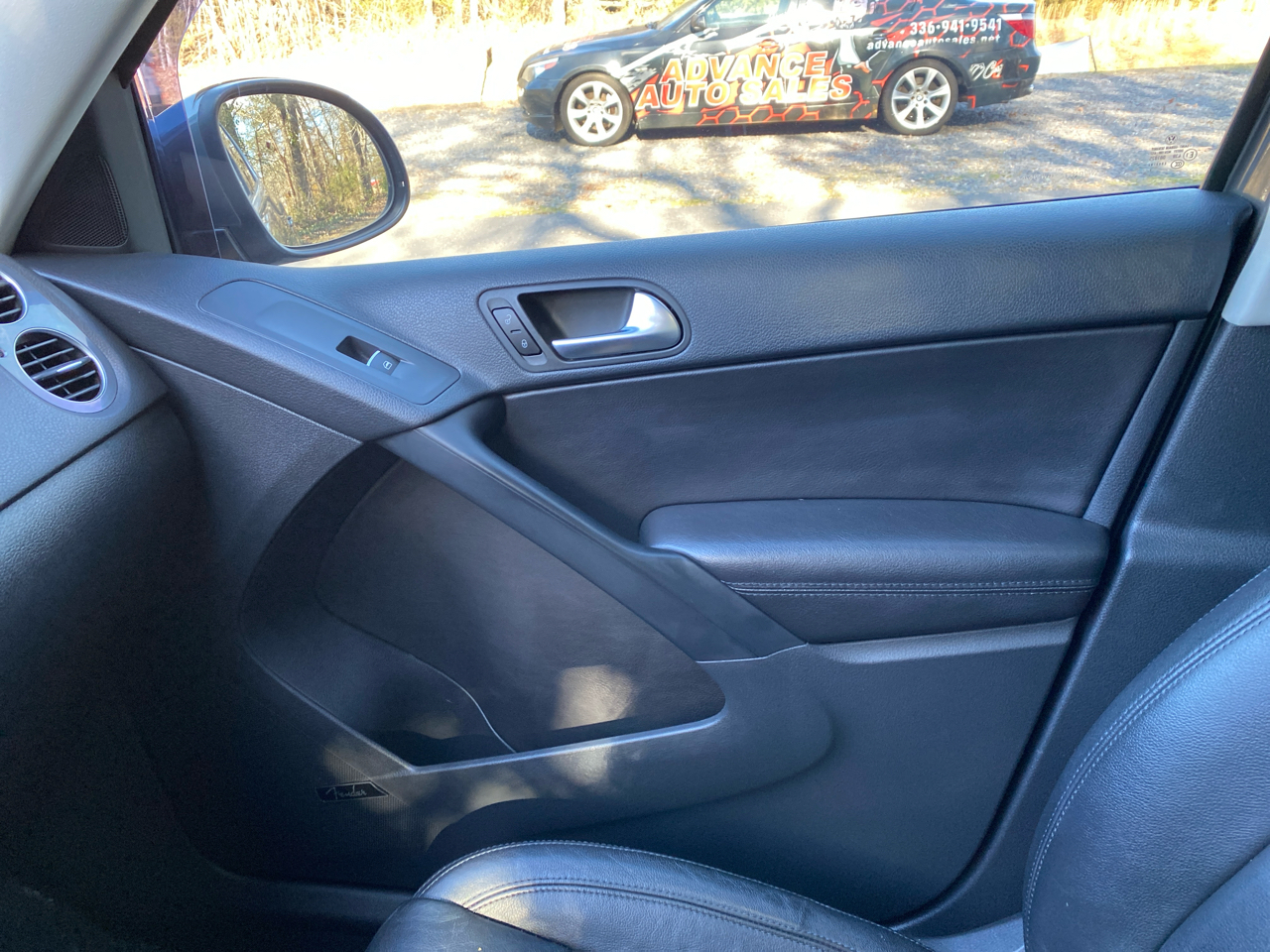 Volkswagen Tiguan 2.0T SEL FWD 2016