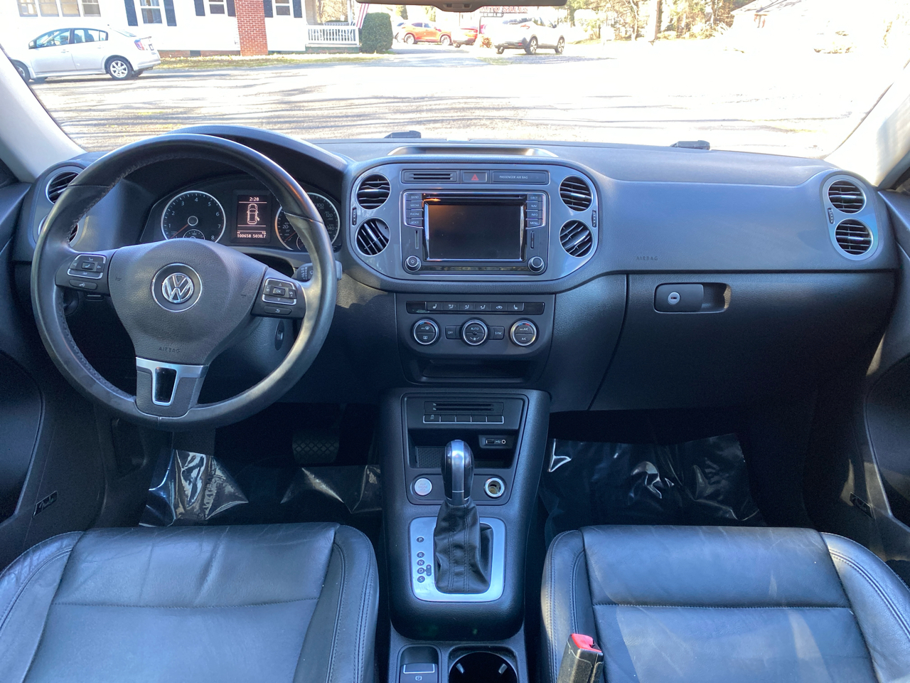 Volkswagen Tiguan 2.0T SEL FWD 2016