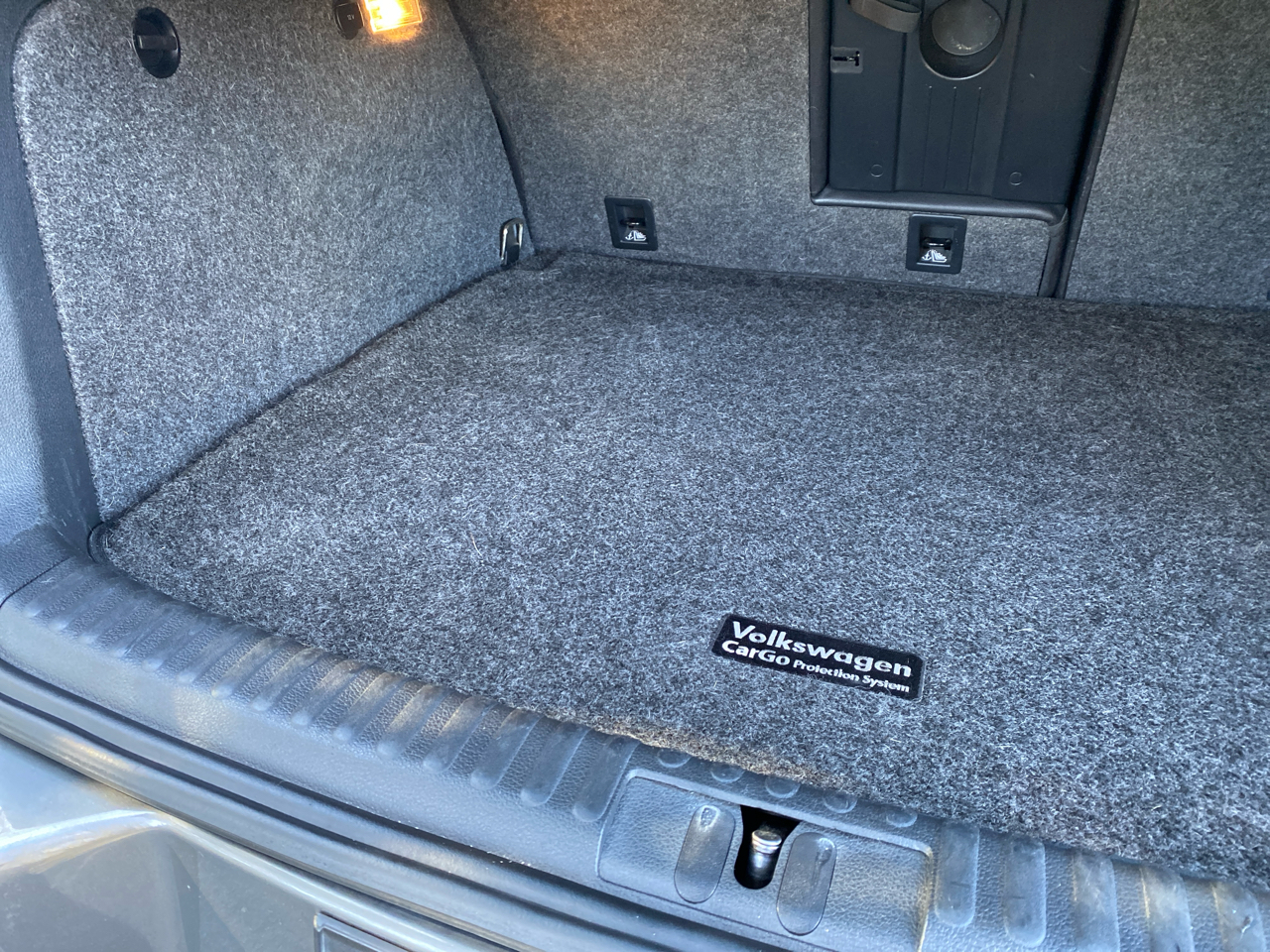 Volkswagen Tiguan 2.0T SEL FWD 2016