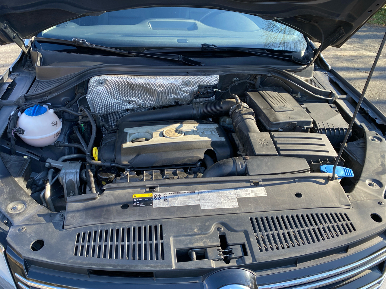 Volkswagen Tiguan 2.0T SEL FWD 2016