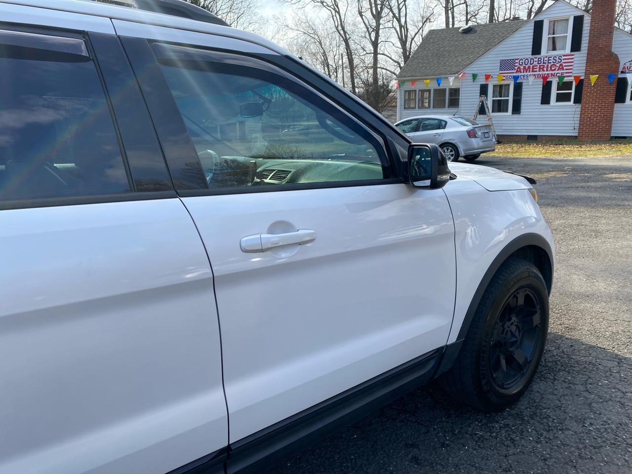 Ford Explorer 4WD 4dr Sport 2015