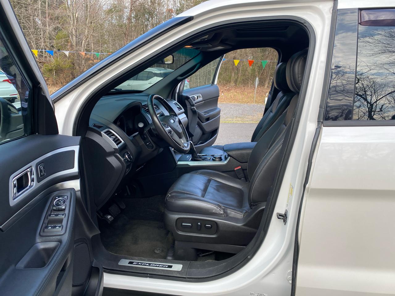 Ford Explorer 4WD 4dr Sport 2015