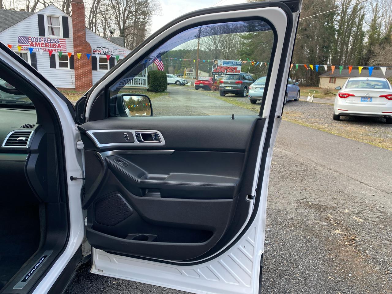 Ford Explorer 4WD 4dr Sport 2015