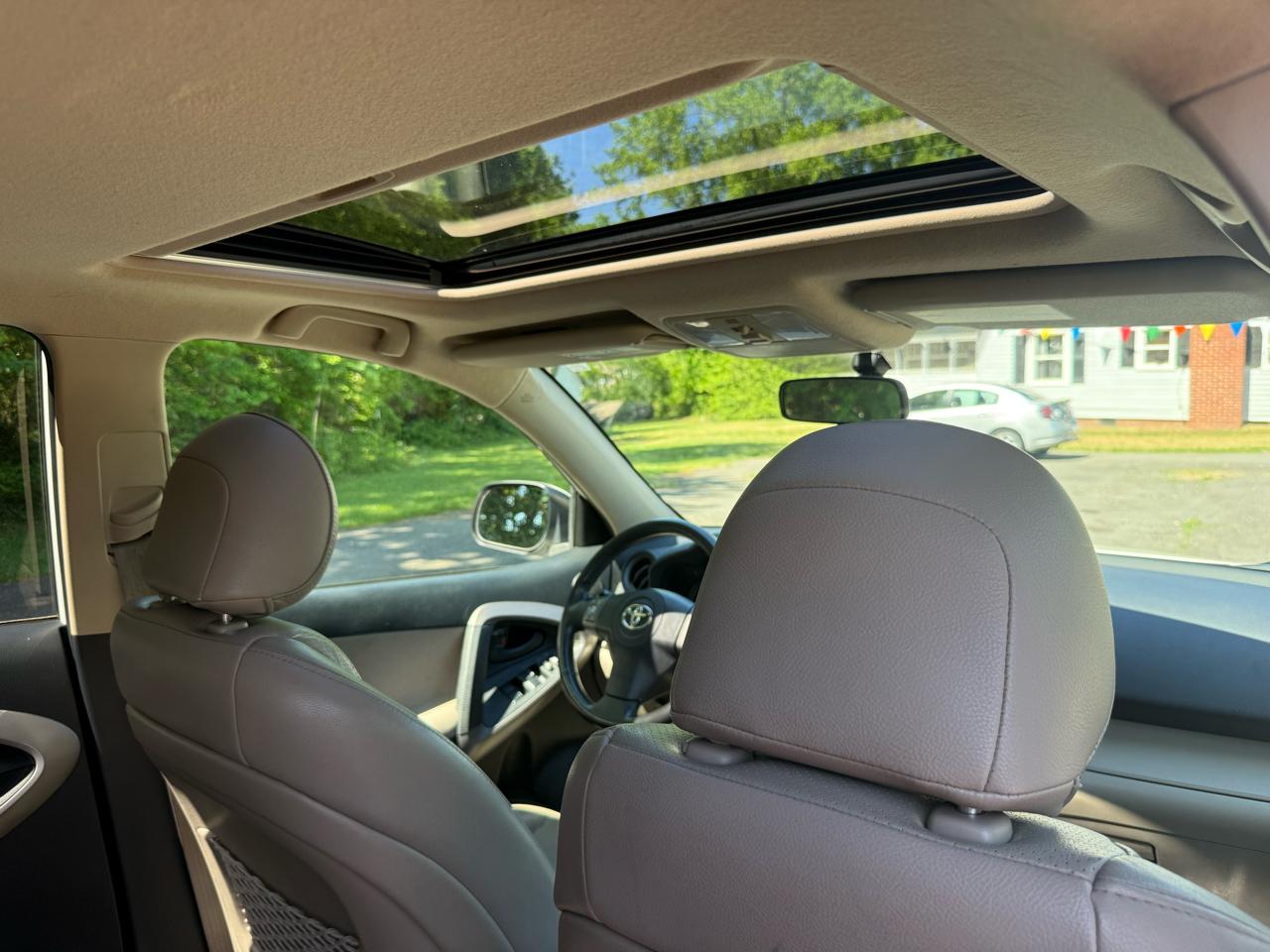 Toyota RAV4 4dr Limited V6 (Natl) 2006