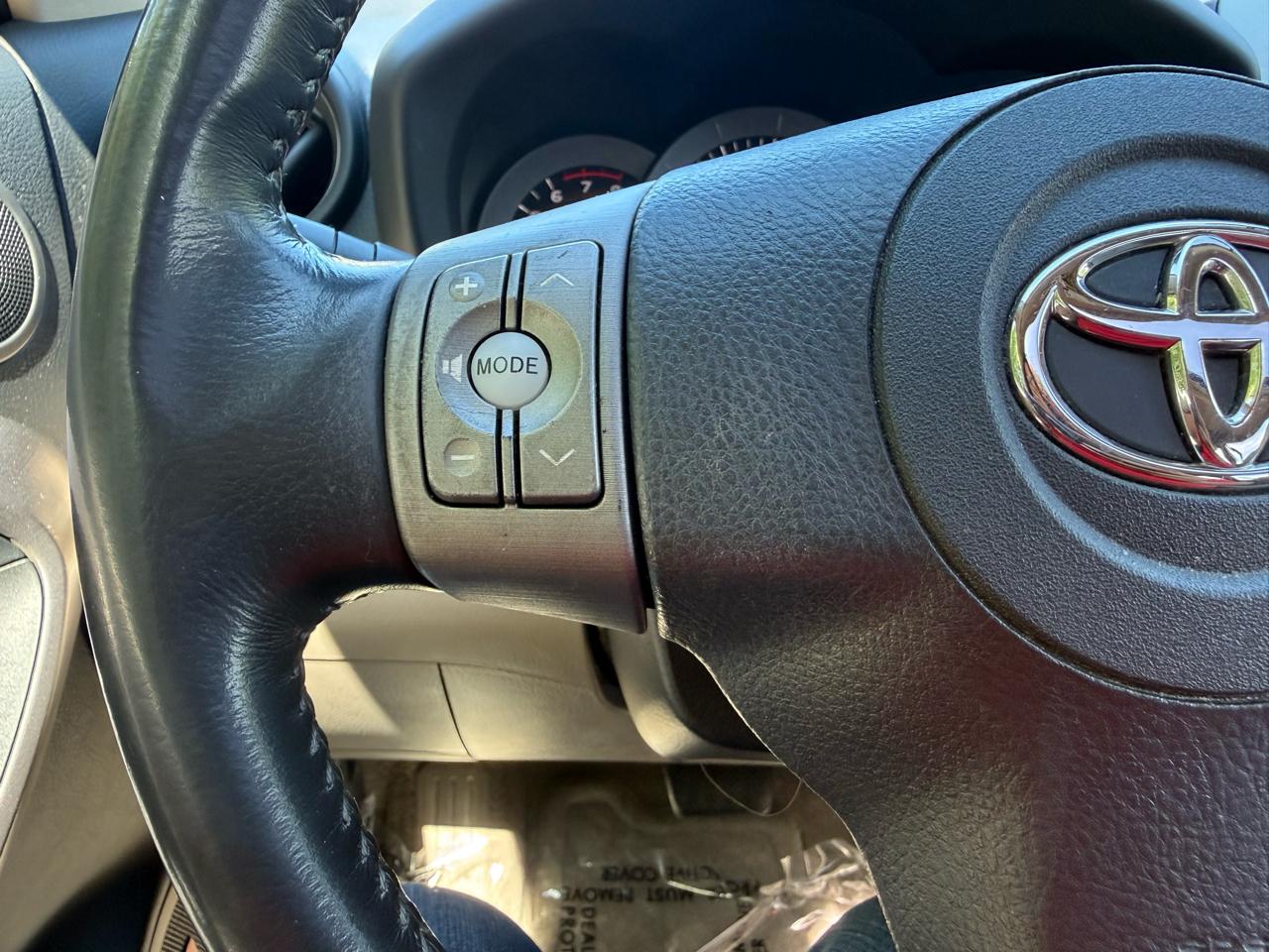 Toyota RAV4 4dr Limited V6 (Natl) 2006