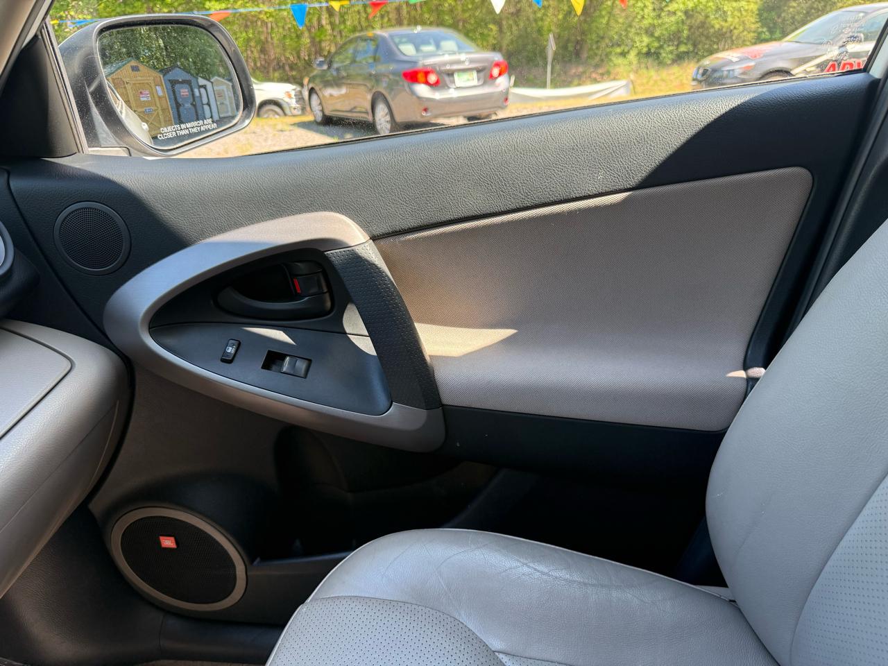 Toyota RAV4 4dr Limited V6 (Natl) 2006