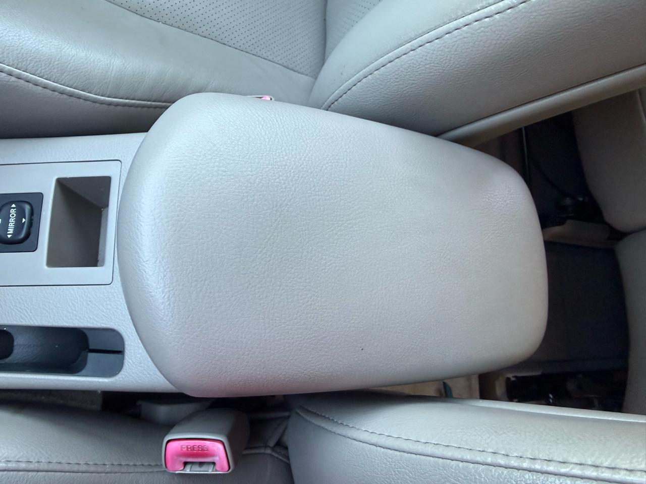 Toyota RAV4 4dr Limited V6 (Natl) 2006