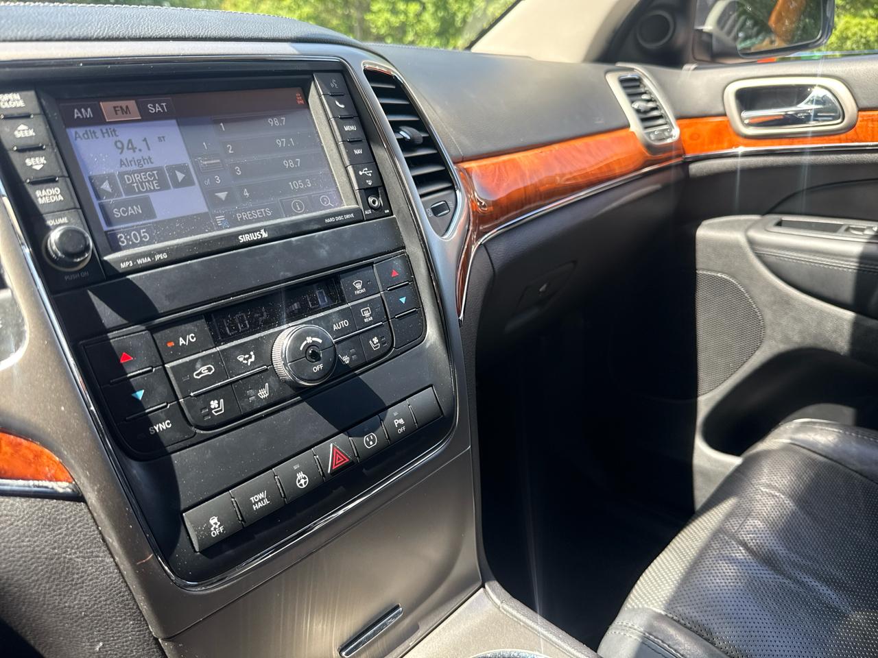 Jeep Grand Cherokee 4WD 4dr Overland 2013