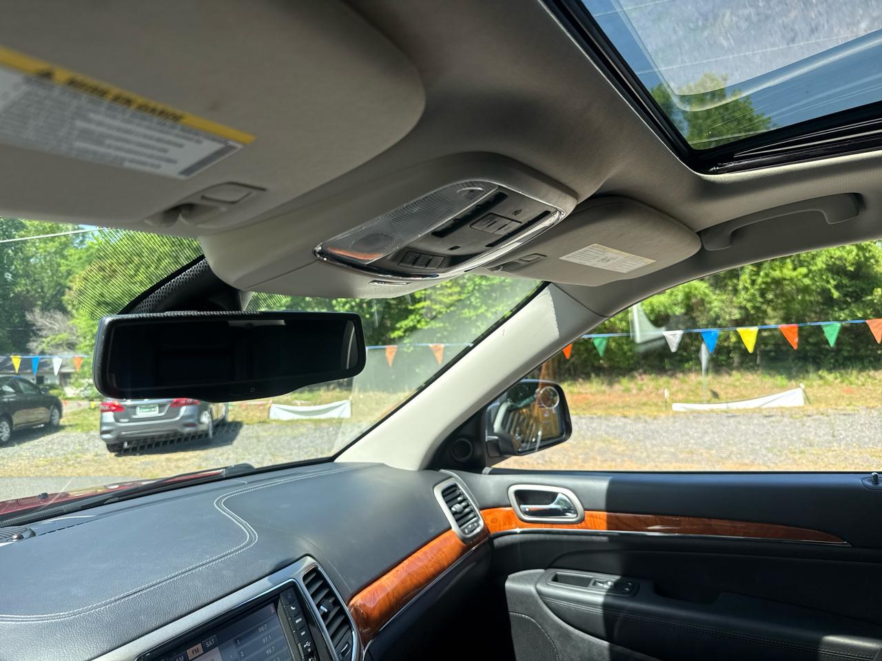 Jeep Grand Cherokee 4WD 4dr Overland 2013