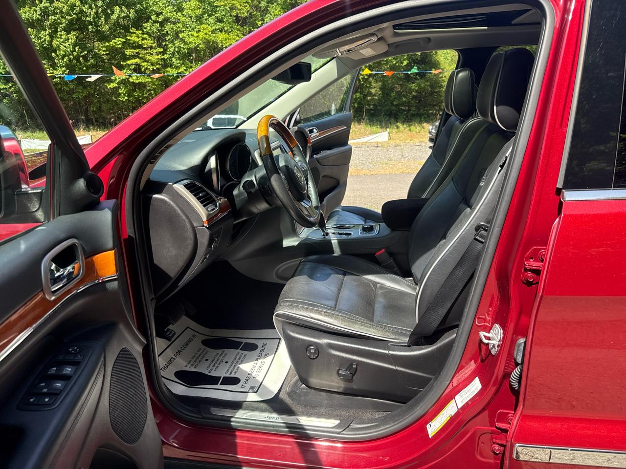 Jeep Grand Cherokee 4WD 4dr Overland 2013