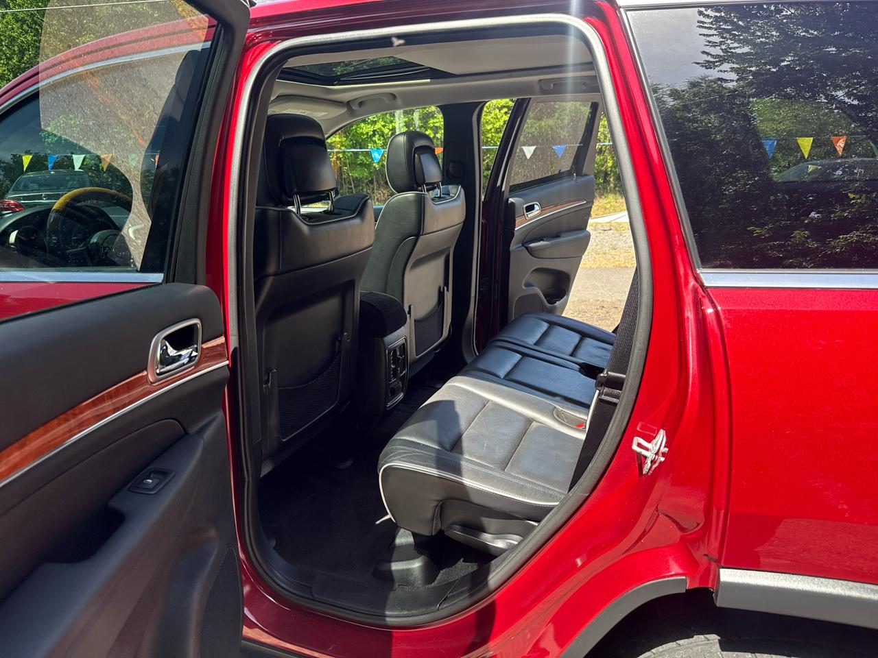 Jeep Grand Cherokee 4WD 4dr Overland 2013