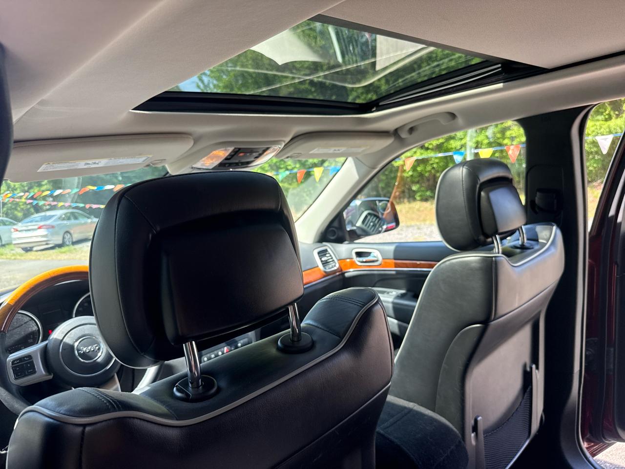 Jeep Grand Cherokee 4WD 4dr Overland 2013