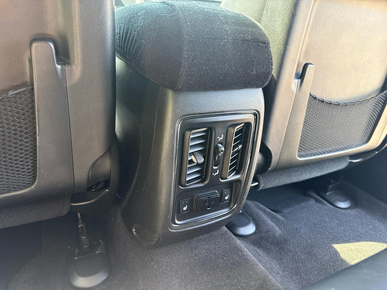 Jeep Grand Cherokee 4WD 4dr Overland 2013