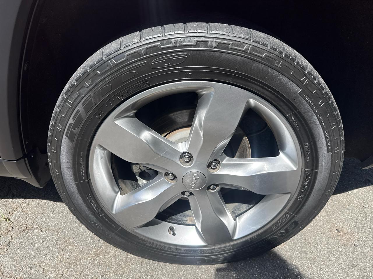 Jeep Grand Cherokee 4WD 4dr Overland 2013