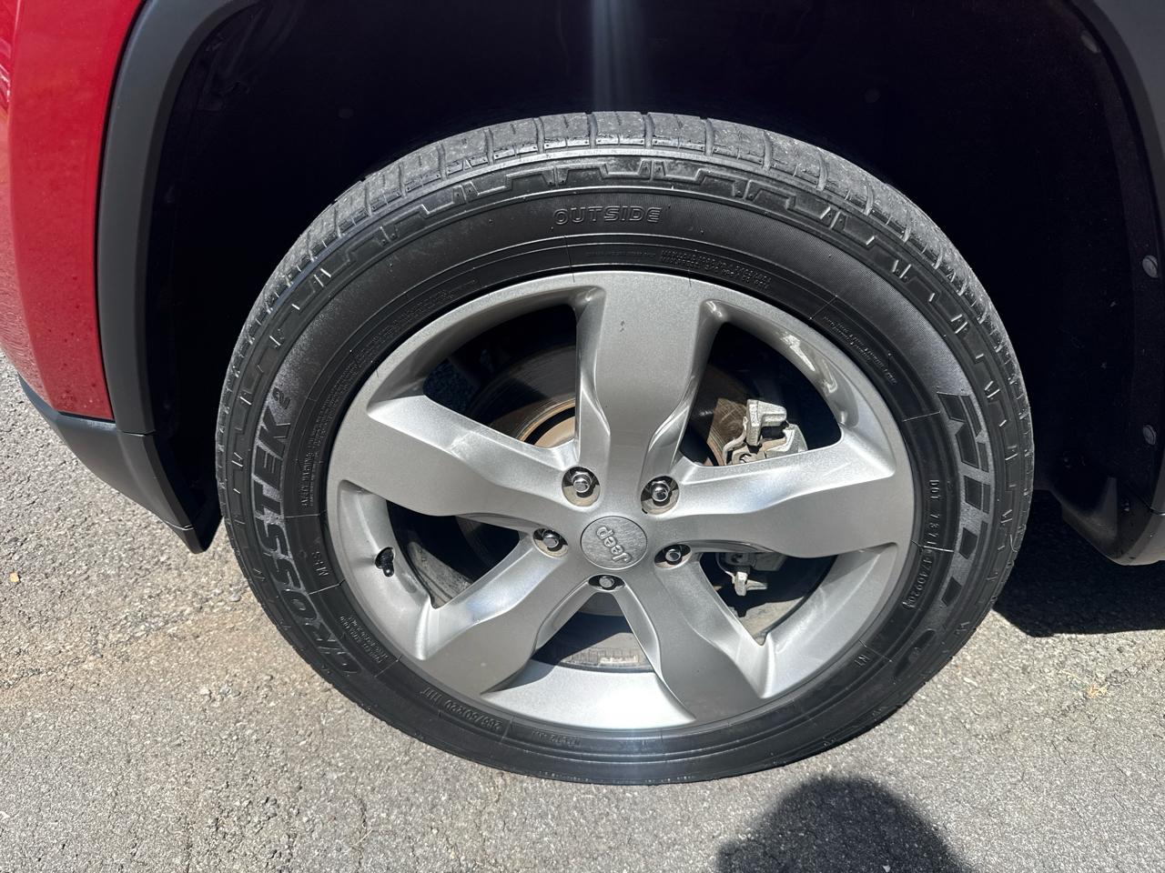 Jeep Grand Cherokee 4WD 4dr Overland 2013