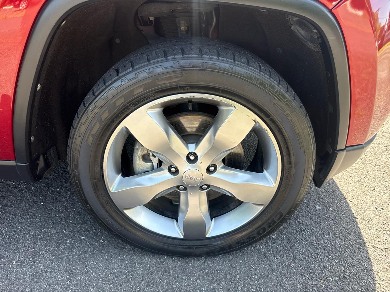 Jeep Grand Cherokee 4WD 4dr Overland 2013