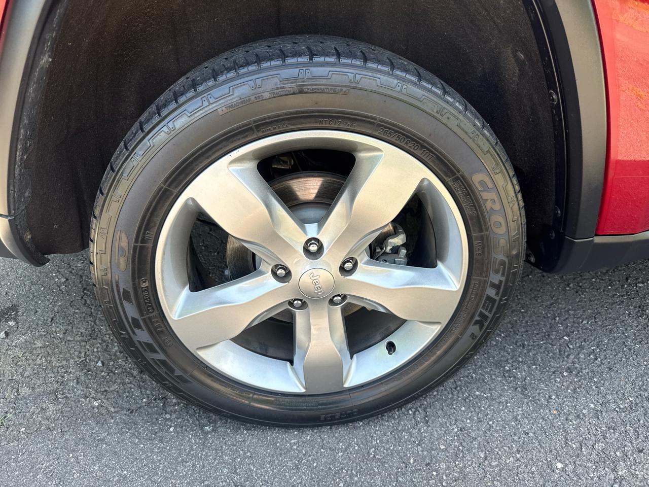 Jeep Grand Cherokee 4WD 4dr Overland 2013