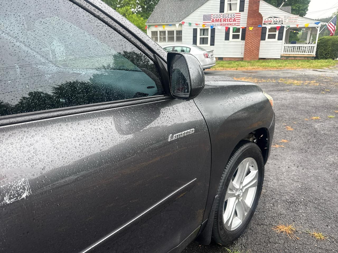 Toyota Highlander Limited 2010