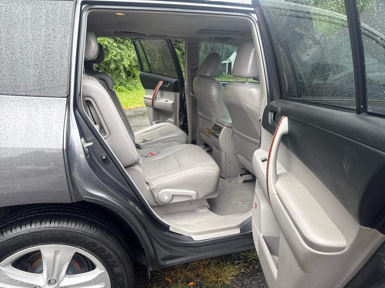 Toyota Highlander Limited 2010