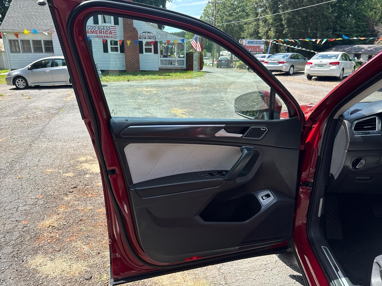Volkswagen Tiguan 2.0T SEL Premium 4MOTION 2019