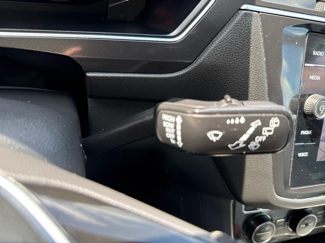 Volkswagen Tiguan 2.0T SEL Premium 4MOTION 2019