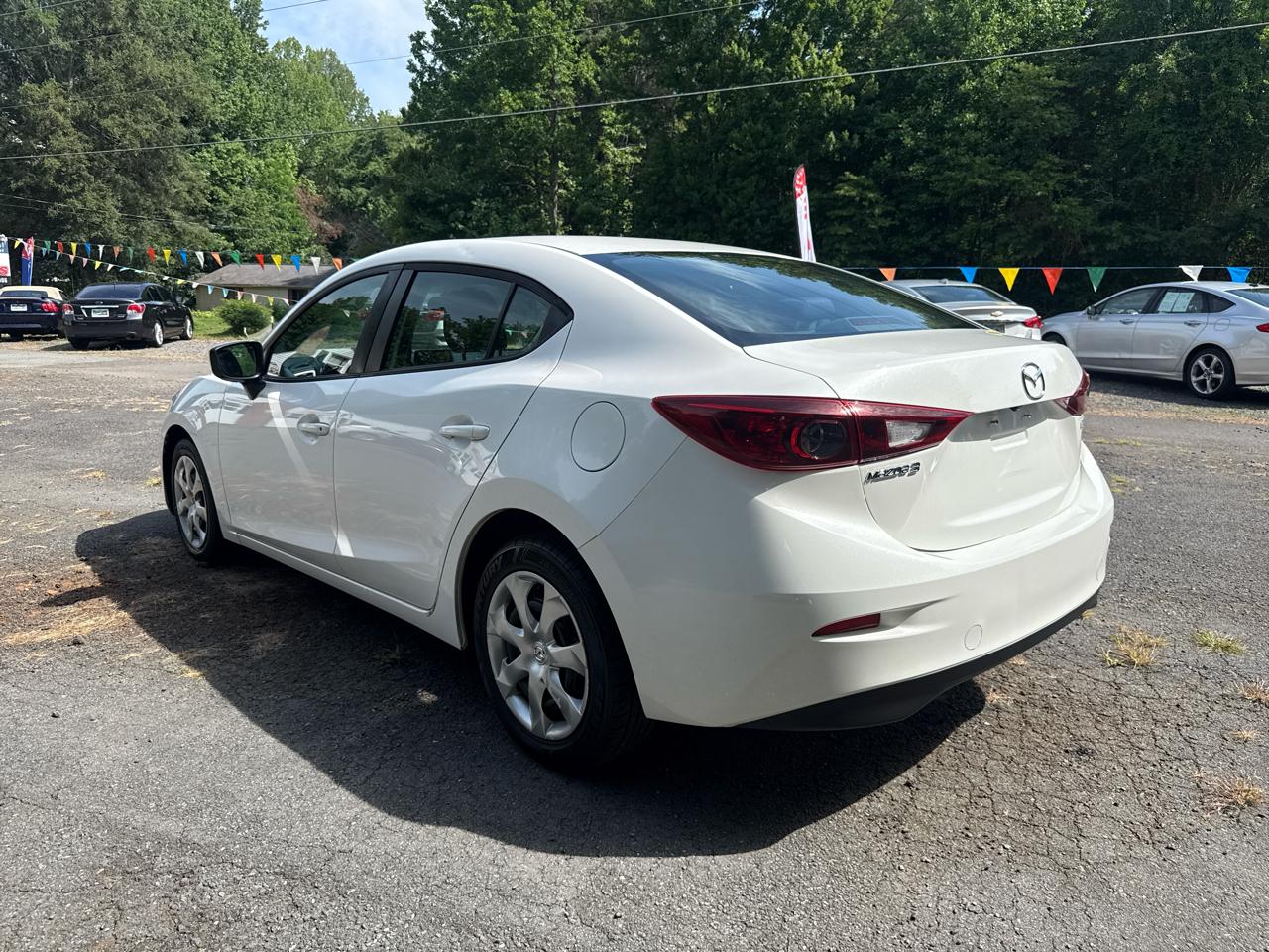 Mazda Mazda3 4-Door Sport Auto 2017