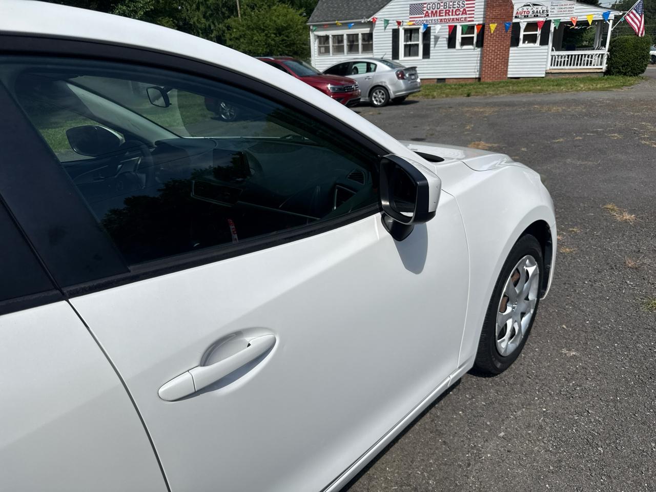 Mazda Mazda3 4-Door Sport Auto 2017