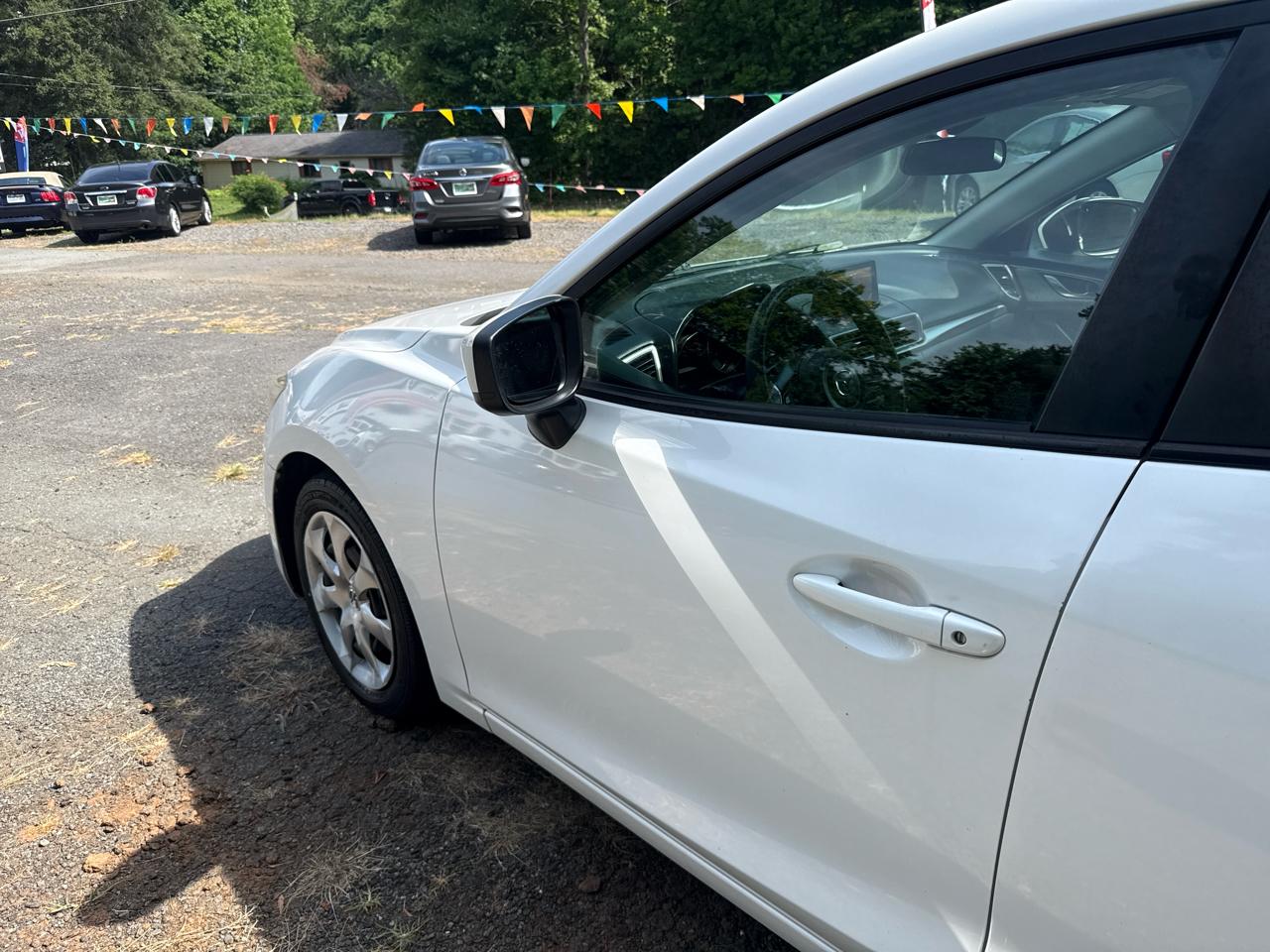 Mazda Mazda3 4-Door Sport Auto 2017