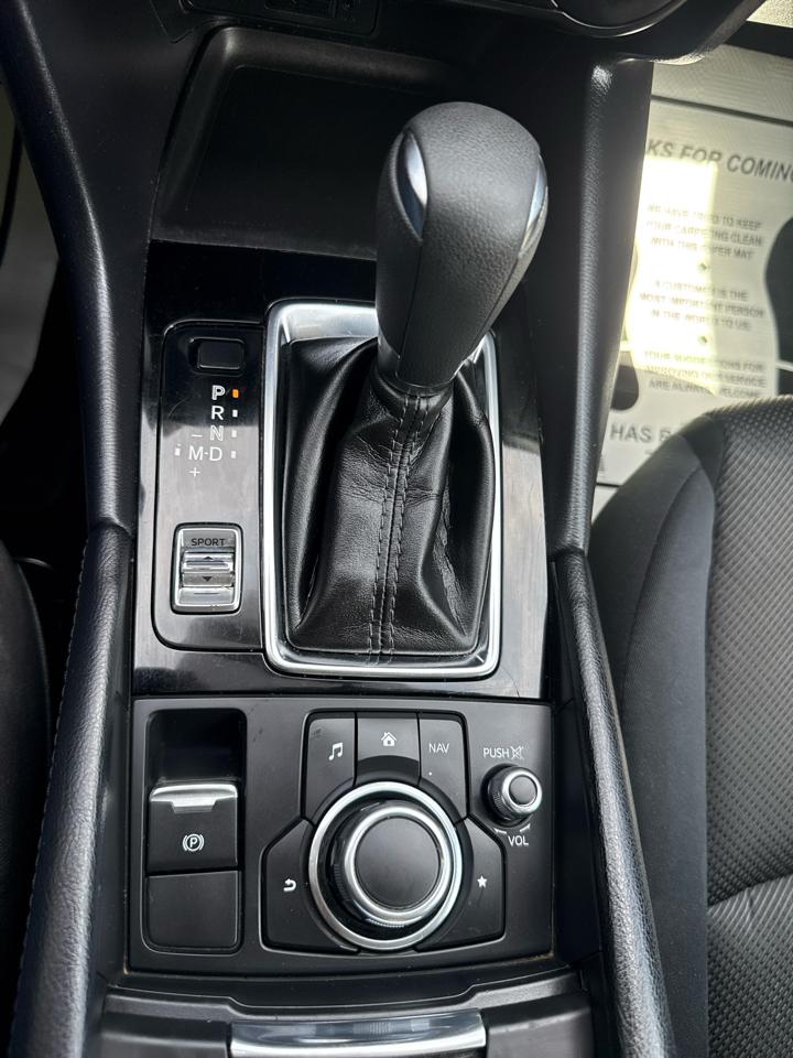 Mazda Mazda3 4-Door Sport Auto 2017