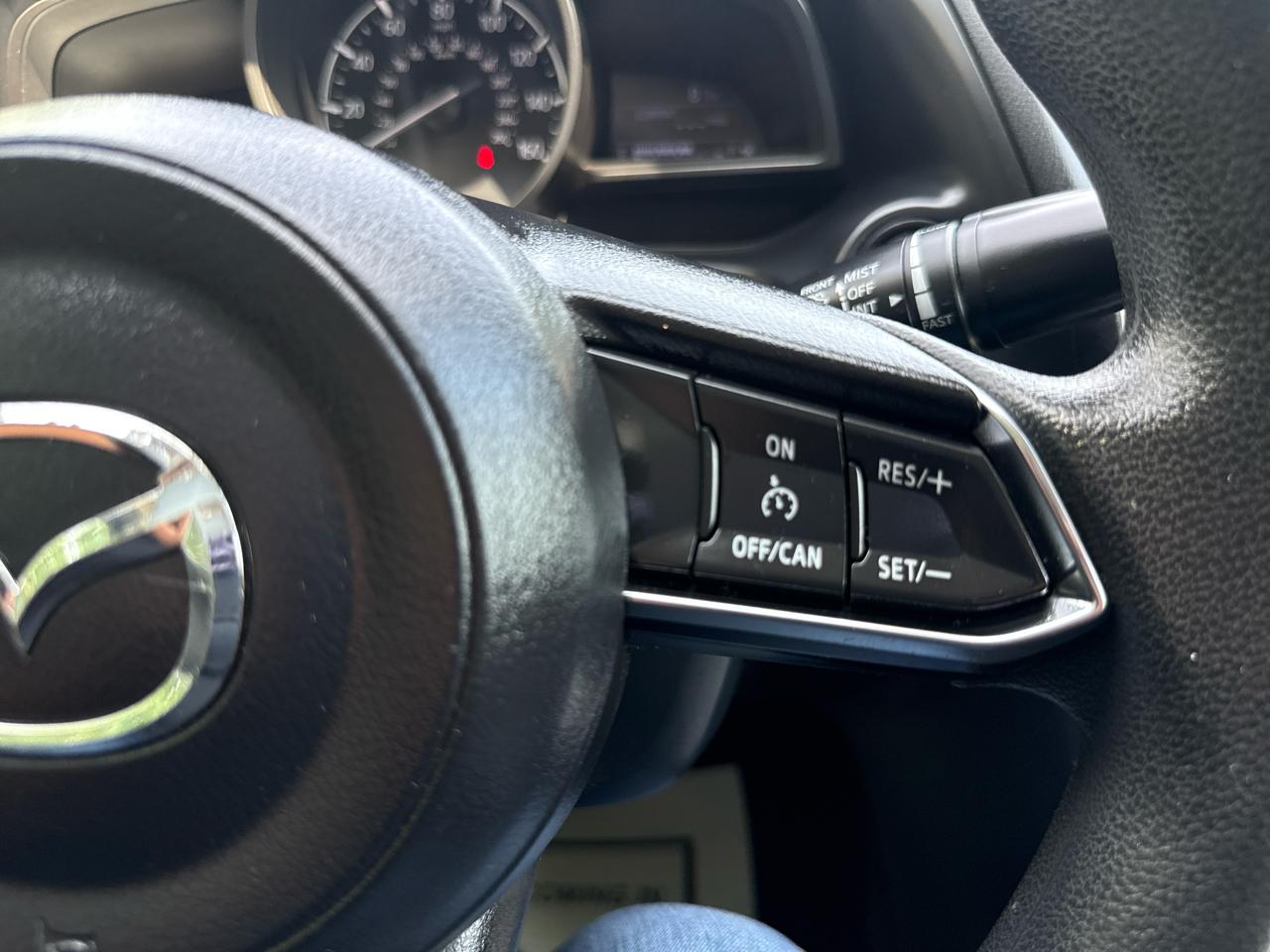 Mazda Mazda3 4-Door Sport Auto 2017