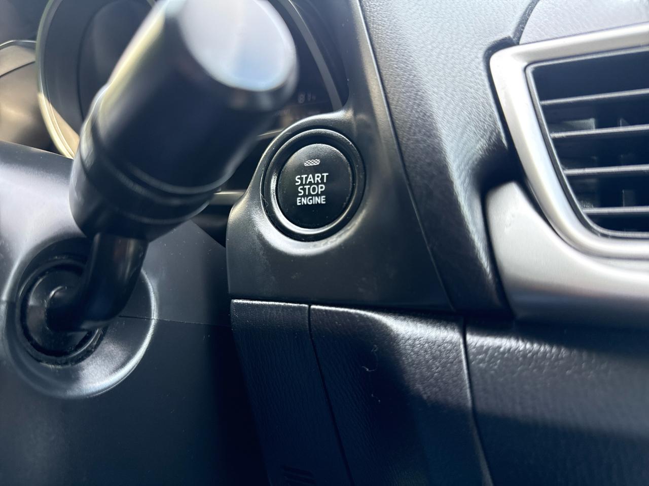 Mazda Mazda3 4-Door Sport Auto 2017