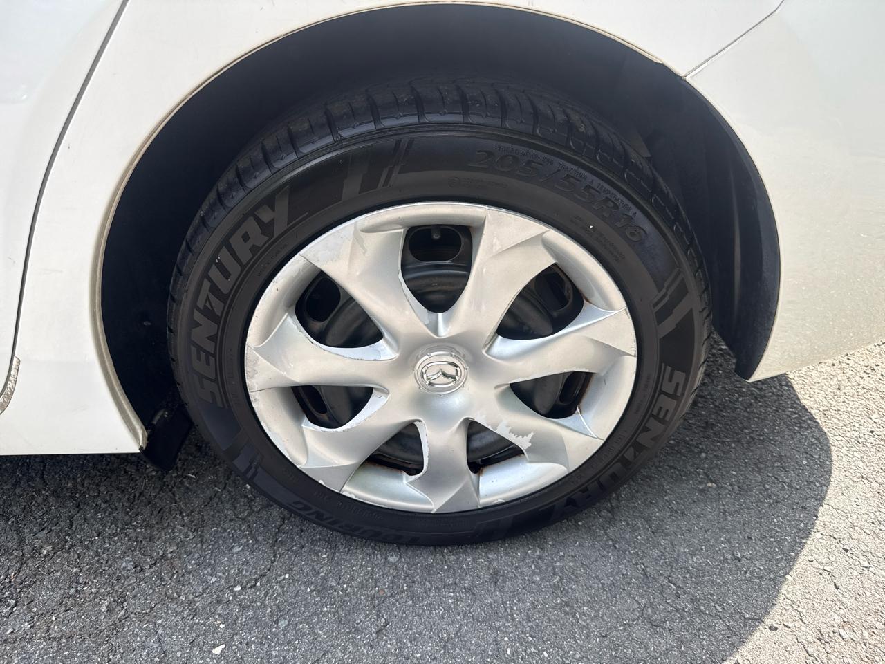 Mazda Mazda3 4-Door Sport Auto 2017
