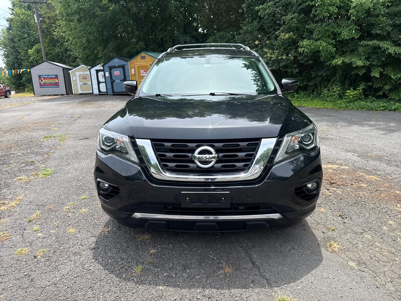 Nissan Pathfinder FWD SL 2017
