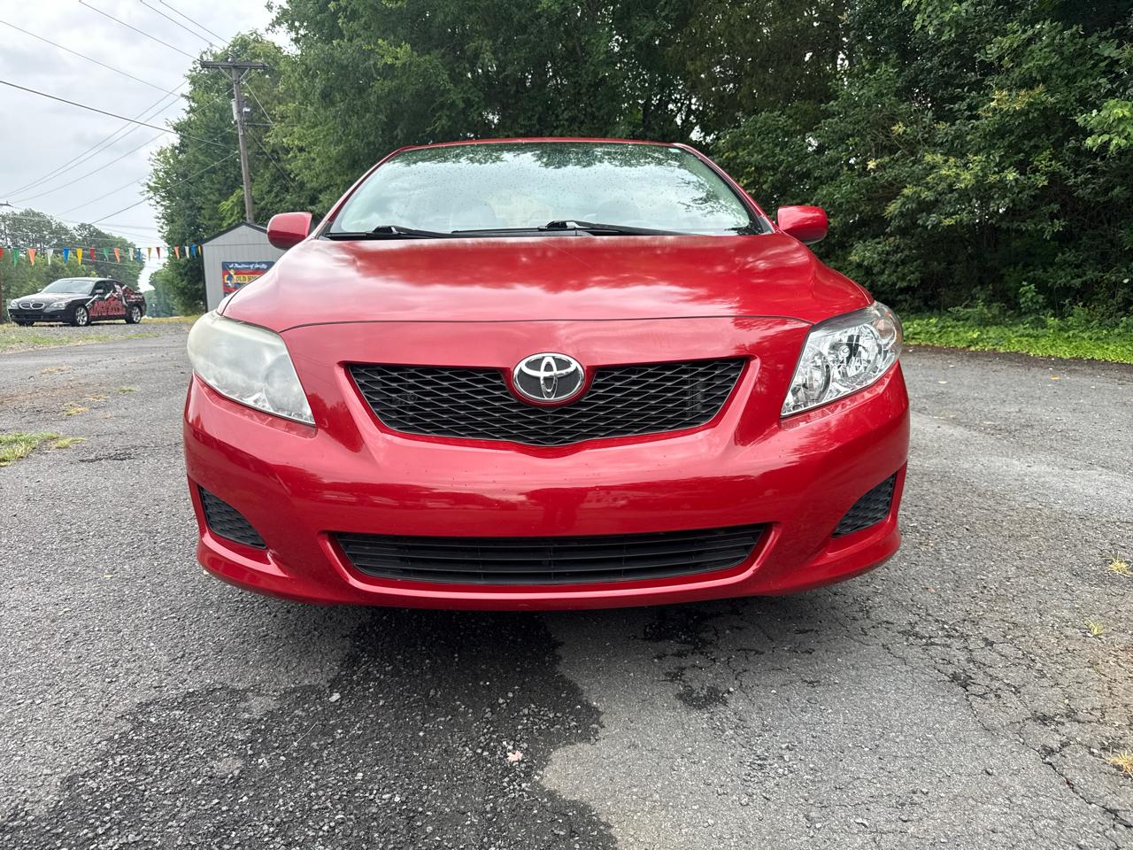 Toyota Corolla LE 2010
