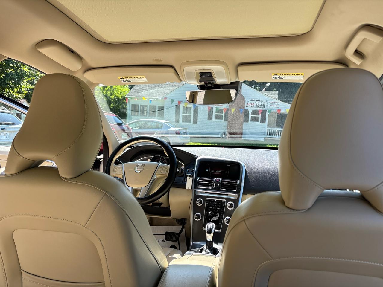 Volvo XC60 2015.5 FWD 4dr T5 Drive-E Premier 2015