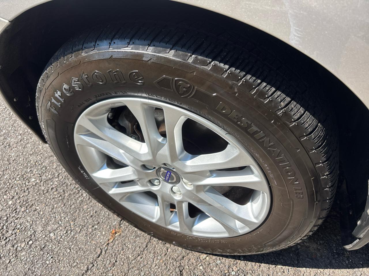 Volvo XC60 2015.5 FWD 4dr T5 Drive-E Premier 2015