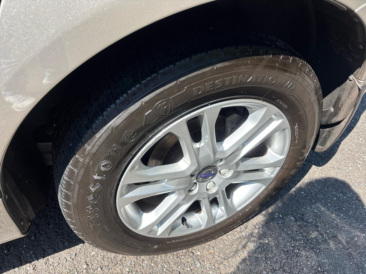Volvo XC60 2015.5 FWD 4dr T5 Drive-E Premier 2015